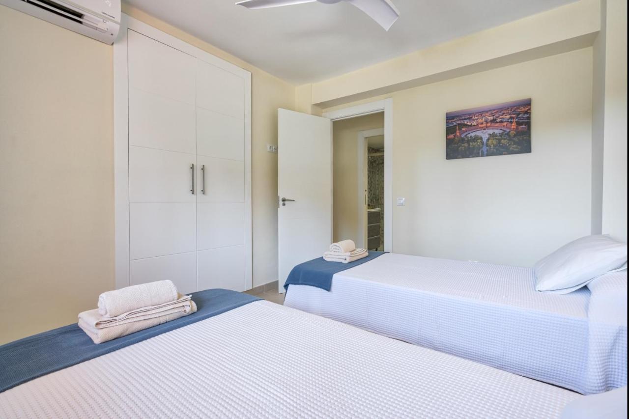 Sur Suites Alhambra 丰希罗拉 外观 照片